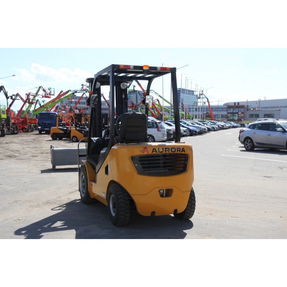 Дизельный погрузчик Aurora Forklift FD25T-NJB1