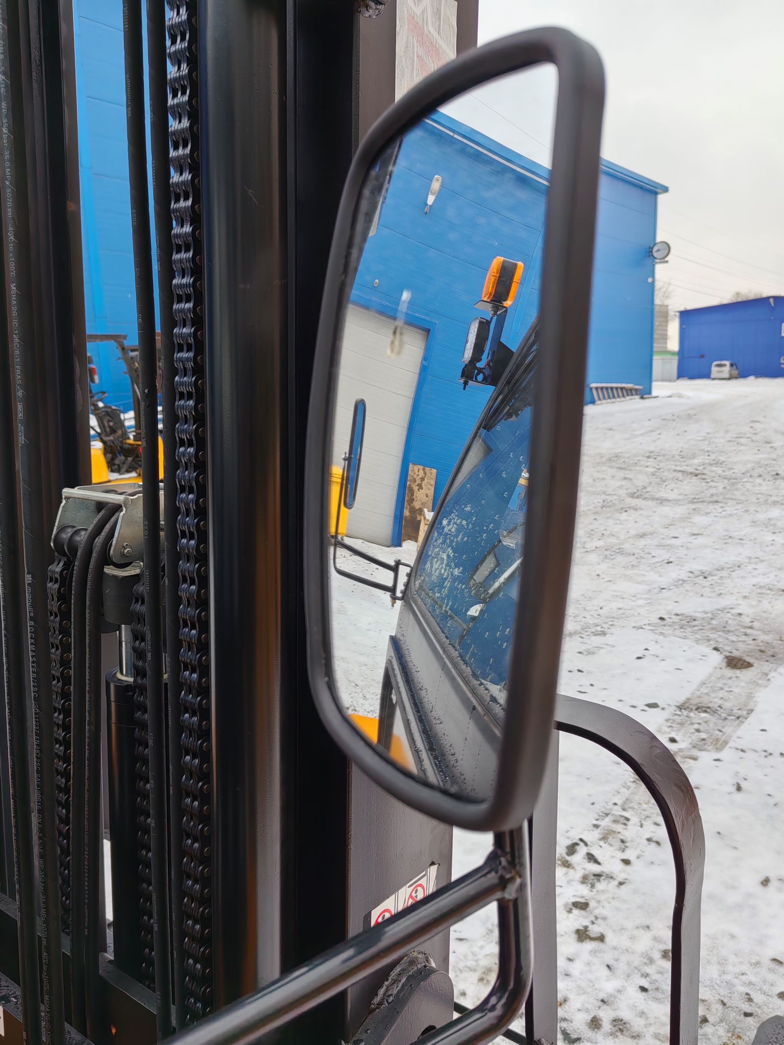 Aвтопoгрузчик дизeльный внедoрожный Аurоrа Forklift R2D25-В3 (MF) 2WD